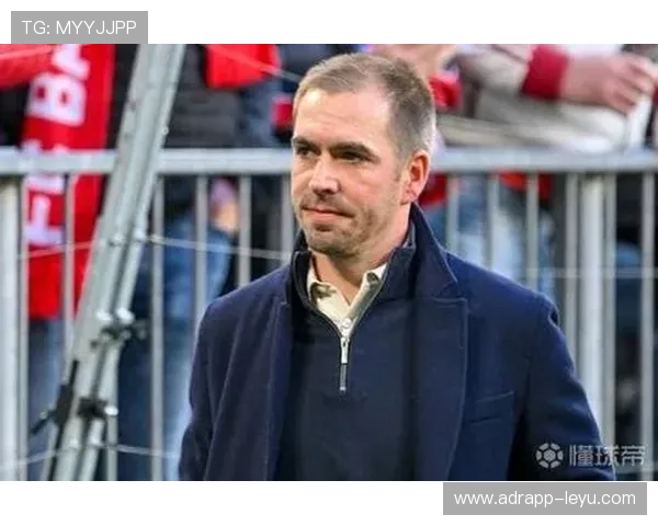 拉姆再成焦点：德国传奇后卫生涯回顾