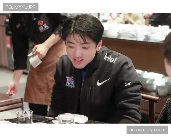 莱万特进攻套路奏效，连战连捷状态火热