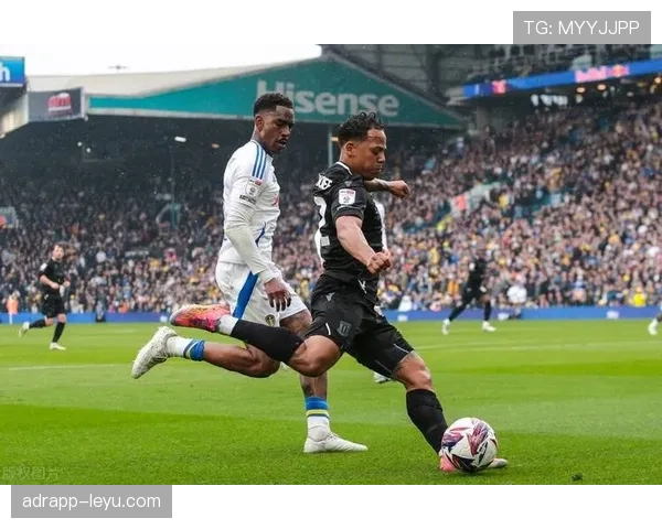 伯恩利球员表现稳健，英超赛季屡献惊喜