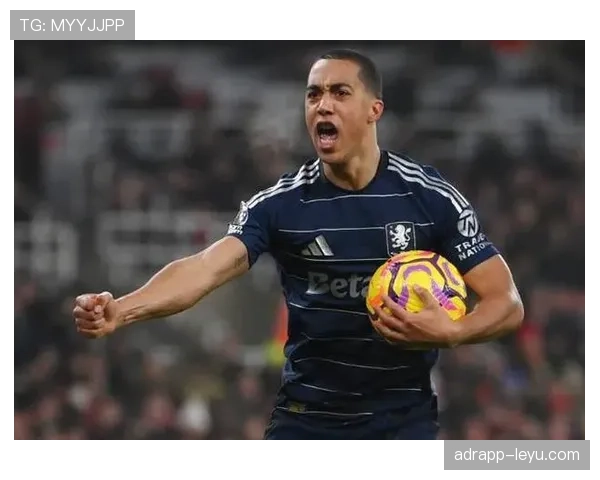 蒂勒曼斯开局稳健表现助球队英超连胜