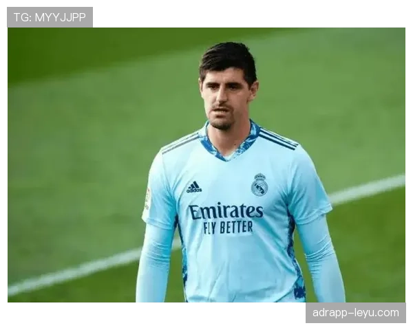 库尔图瓦国家队首秀表现稳健，开启国际赛场新征程