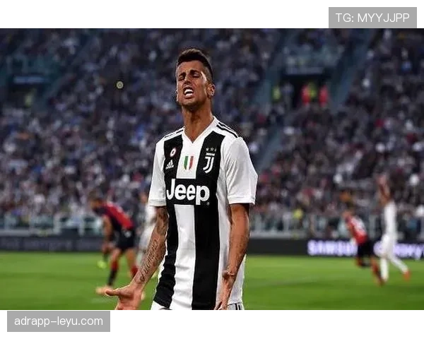 尤文图斯进攻结构单一,持续威胁能力受限,对争冠形势产生影响 尤文图斯进攻结构单一,持续威胁能力受限,对争冠形势产生影响